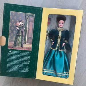 Collectible vintage 90s  Yuletide Barbie